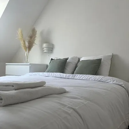 Alexander Home With Parking Colmar